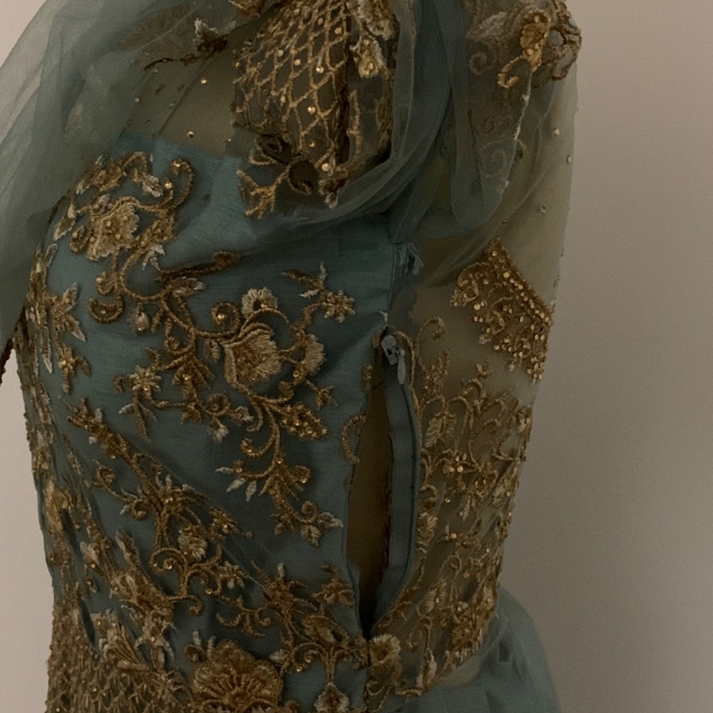 Blue Salwaar Kameez - Picture 6 of 7